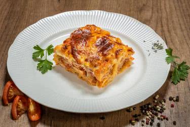 Лазаня Болонезе