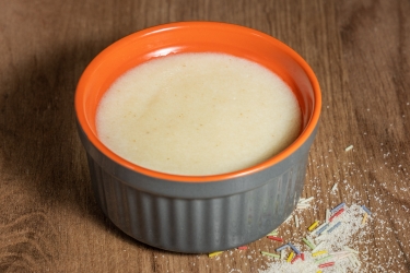 Мляко с грис